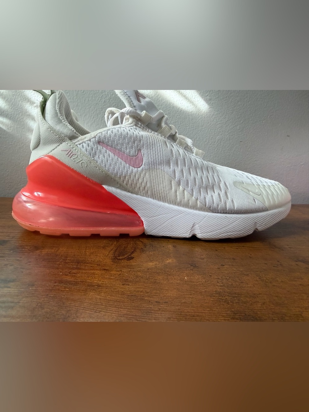 Nike Air Max 270 White Coral Pink (Youth 6Y / Women's 7.5)